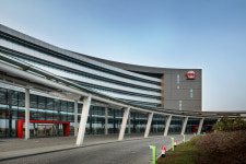 TSMC, 반도체 업계 1위 독주…삼성전자·인텔 격차 확대