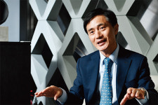 경기82배1060 | “고평가 우려에도 달러화 매력”