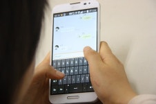 초등생 스마트폰, 피할 수 없다면 활용해라
