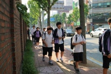 광주 월산동 청소년들, 올해도 5.18추념 쿠키 전달