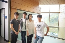 박수진·최남순 UNIST 교수팀, 늘어나는 배터리용 분리막 소재 개발