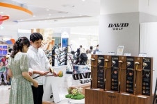 골프스토어GOLFSTORE | "파크골프 인기 실감나네", 현대백화점 목동점 팝업스토어 성황