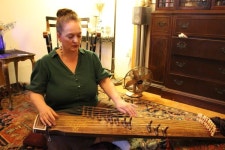 외국인 최초 가야금 산조 이수자, 조세린 배재대 교수가 들려주는 가야금