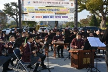 전주부설초등학교, 지역사회와 하나되는 2025 아침을 여는 등굣길 음악회 개최