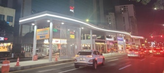 BRT 고급화 섬식 정류장 혁신 대중교통 모델 부상
