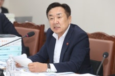 BRT 사업 도민 불편 심각...정류장 시설만 고급화