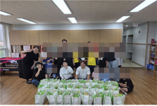 제주시 화북동 주민자치회, 취약계층 아동에 희망꾸러미 전달
