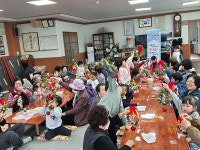 제주시노인회, 경로당세대통합프로그램 크리스마스 트리 만들기 진행