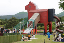 렛츠런파크 제주 놀이시설 본격 가동