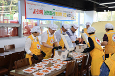 제주양돈농협, 돼지고기 후원과 밑반찬 봉사활동으로 이웃사랑 실천