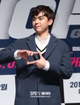 [포토S] 배우 김도훈, '사진 촬영은 스웨그 있게'