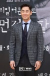 [포토S] 포즈 취하는 배우 김성수