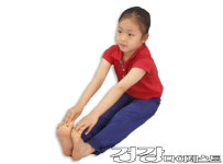 우리 아이 키 쑥쑥~ 키크기 요가 3가지