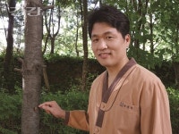 [이 사람이 사는 법] 현미채식+녹즙으로 몸을 바로잡는 한의사 박성호원장
