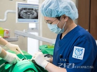 [덴탈플러스] 긴 임플란트 시술 기간 단축하는 원데이 임플란트 인기 요인은?