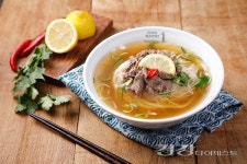 리틀하노이 베트남쌀국수, 불황기에도 승승장구~