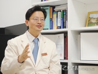 [명의가 사는 법] 공감으로 치료하는 우울증 명의 삼성서울병원 정신건강의학과 전홍진 교수
