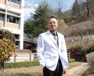 [명의가 사는 법] 폐암 명의 화순전남대학교병원 호흡기내과 김영철 교수
