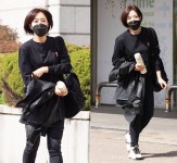 [패션엔 포토] 함은정, 유도 관장 대변신! 올 블랙 걸크러시 출근룩