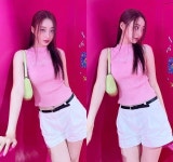 나인뮤지스 경리, “너 쫌 이쁘다, 근데 내가 더” 도발적인 핫핑크 핫섬머룩