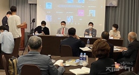 낙태는 사회적 약자 공통의 문제, 이분법 벗어나야