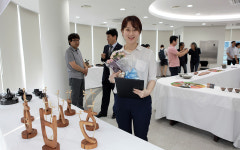대학생 유한을씨, 제1회 세종시 공예품대전 대상