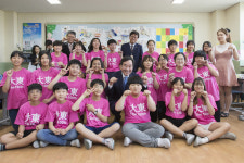 이낙연 국무총리, 대동초 학생들과 깜짝 만남