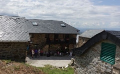 피땀 범벅 업힐, 찰나의 다운힐