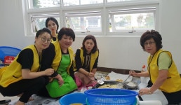 세종 밀마루복지마을 시끌벅적 즐거운 점심식사