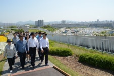 진영 행안부장관, 주 2회 이상 세종시 상주 약속