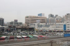 [빛바랜 시간의 무게, 용산전자상가] 쇠퇴 끝자락, 옛 영광 재현 꿈꾼다