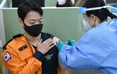 코로나19 신규 확진자 346명…정부, 오늘 백신-사망 인과관계 조사결과 발표