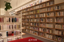 [독서가 온다①] 오롯한 사유의 숲, 문학 도서관 소전서림(素傳書林)