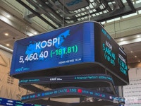 코스피, 외인 3조 투매에 무너진 5500선
