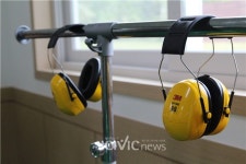 탕! 하는 소리에 진흙 접시가 산산조각,  클레이 사격장에서는 스트레스도 싹!