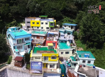 [핫플굿플 ]이바구길 게스트하우스 이바구 캠프에서 하룻밤, 카페초량에서 우유 한 잔