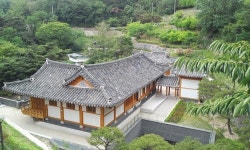 청운동 문학 둘레길, 윤동주 문학관, 그리고 청운문학도서관 / 장원호