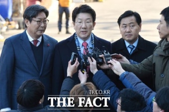 권성동 구속영장 기각에 