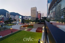 부산에서 유럽까지...부산역 광장, 유라시아 철도 꿈꾸며 새 단장, 새 변신