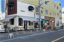 다른 건 몰라도 감성 하나는 좋아요... MZ세대를 사로잡은 해리단길