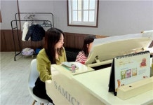 피아노 건반 위로 쌓이는 시간... 어린이들의 음악 꿈이 자라는 예국 음악학원의 일상