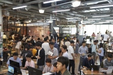 스마일게이트, 게임업계 상생 행보 눈길