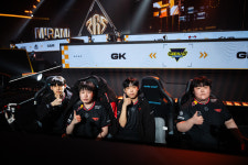 [PGS 8] T1, 그룹 스테이지 첫 날 5위로 순항