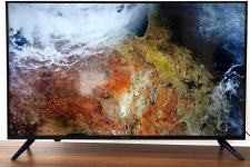 [더기어 리뷰] 안드로이드 TV 품은  WM UV430 UHD TV 스마트 AI