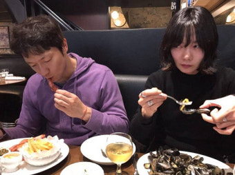 손석구와 열애 중? 배두나 