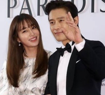 이병헌 이민정 아들, '꽁꽁' 숨긴 자녀인데...'사생활 보호 받을 수 없나'