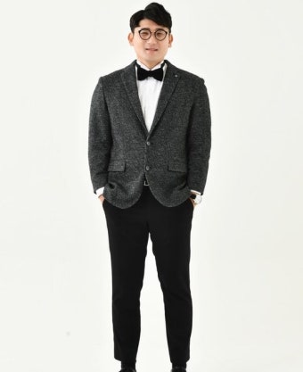 개그맨 출신 트로트 가수 김진혁 음주운전 사고…