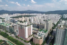 1기 신도시 특별법 기대감에 분당 집값 들썩…서울 영향은