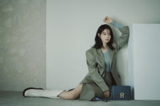 쿠론핸드백신세계대전Art&Science | 핸드백 브랜드 쿠론, 신민아 가을 화보 공개