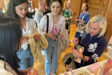 해외서 쑥쑥 크는 중소 K-뷰티…CJ올리브영과 손잡고 글로벌 공략 속도